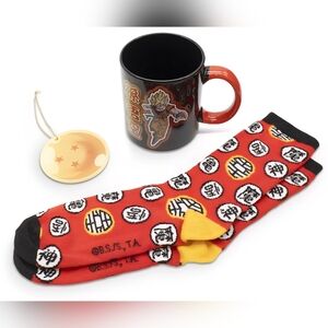 Dragon Ball Z Mug, Sock & Acrylic Door Hanger Gift Set